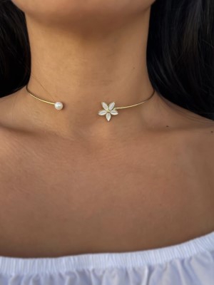 Lorina Jewels Flower choker