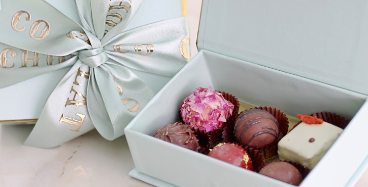 Co_Chocolate_Book_Box_w_Bonbons